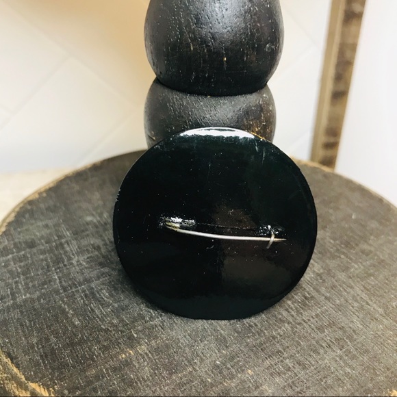 Vintage Russian Painted Floral Wooden Brooch - Picture 6 of 7